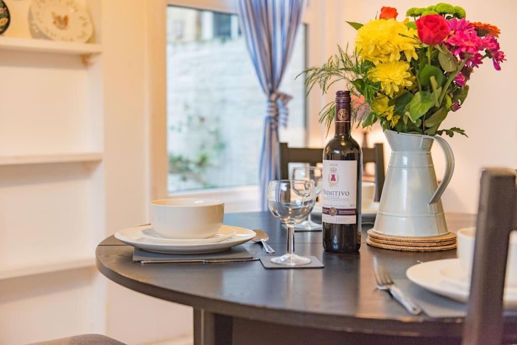 Honeysuckle Cottage ウィスタブル エクステリア 写真